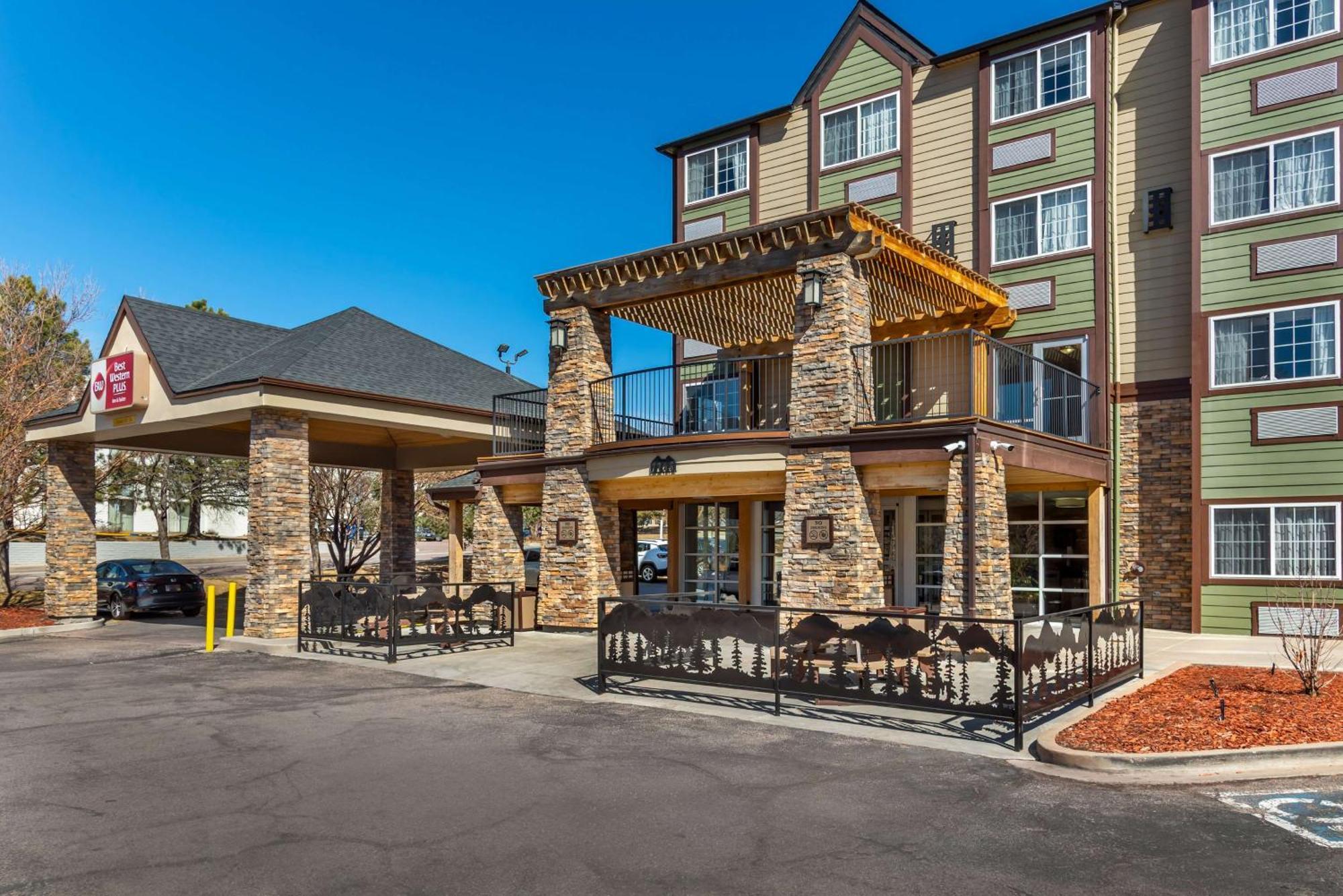 Best Western Plus Peak Vista Inn & Suites Colorado Springs Esterno foto