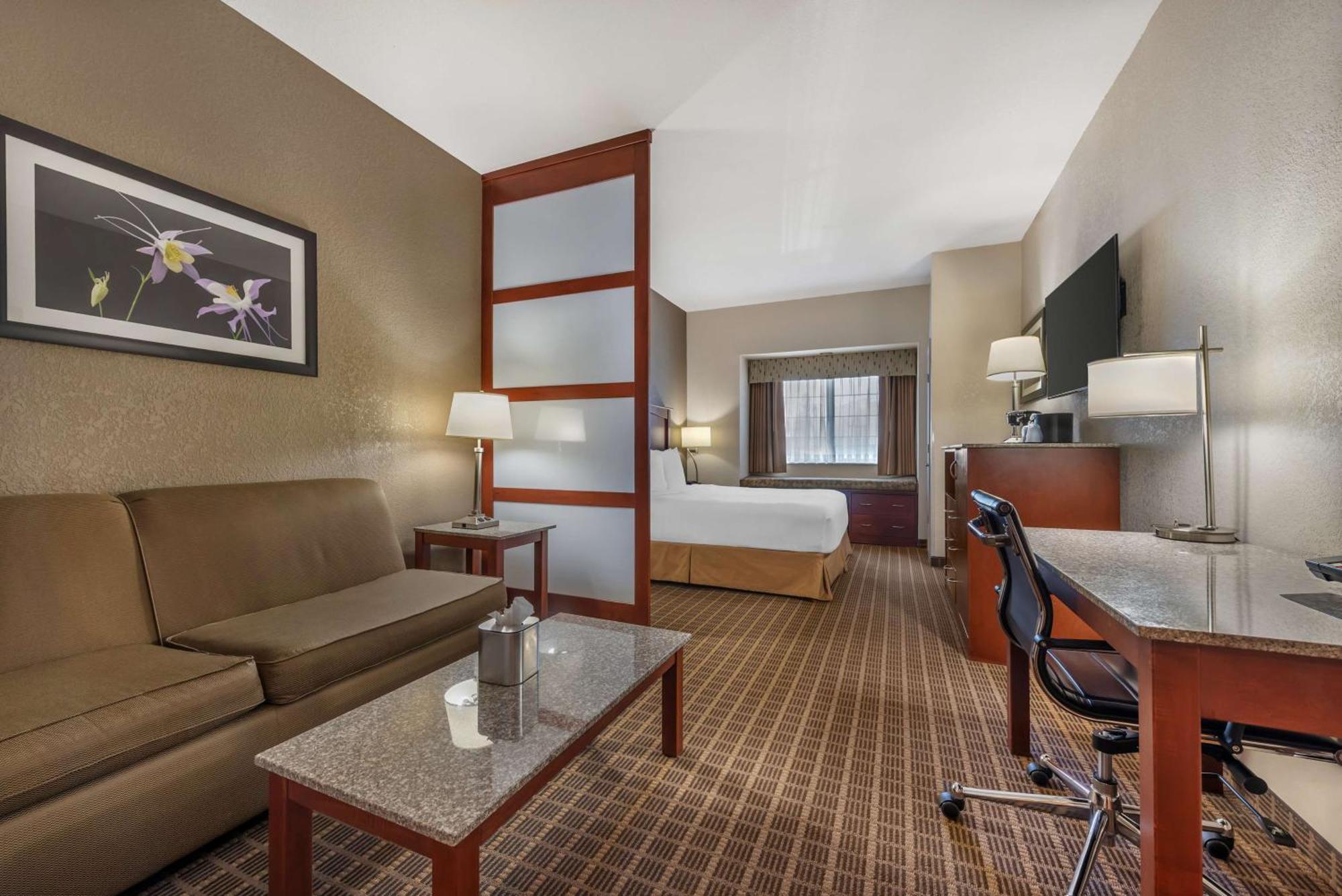 Best Western Plus Peak Vista Inn & Suites Colorado Springs Esterno foto
